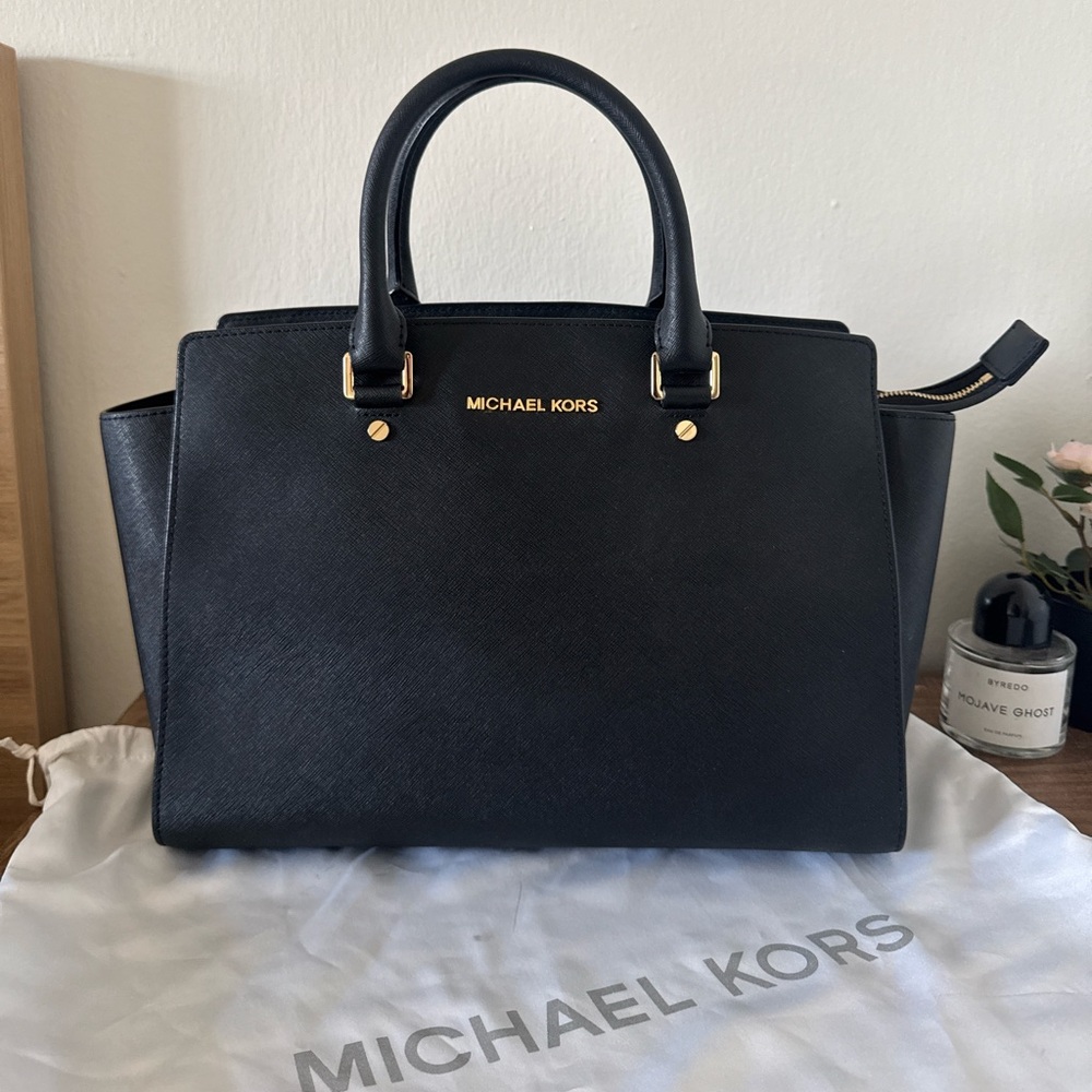 Micheal Kors Tote
